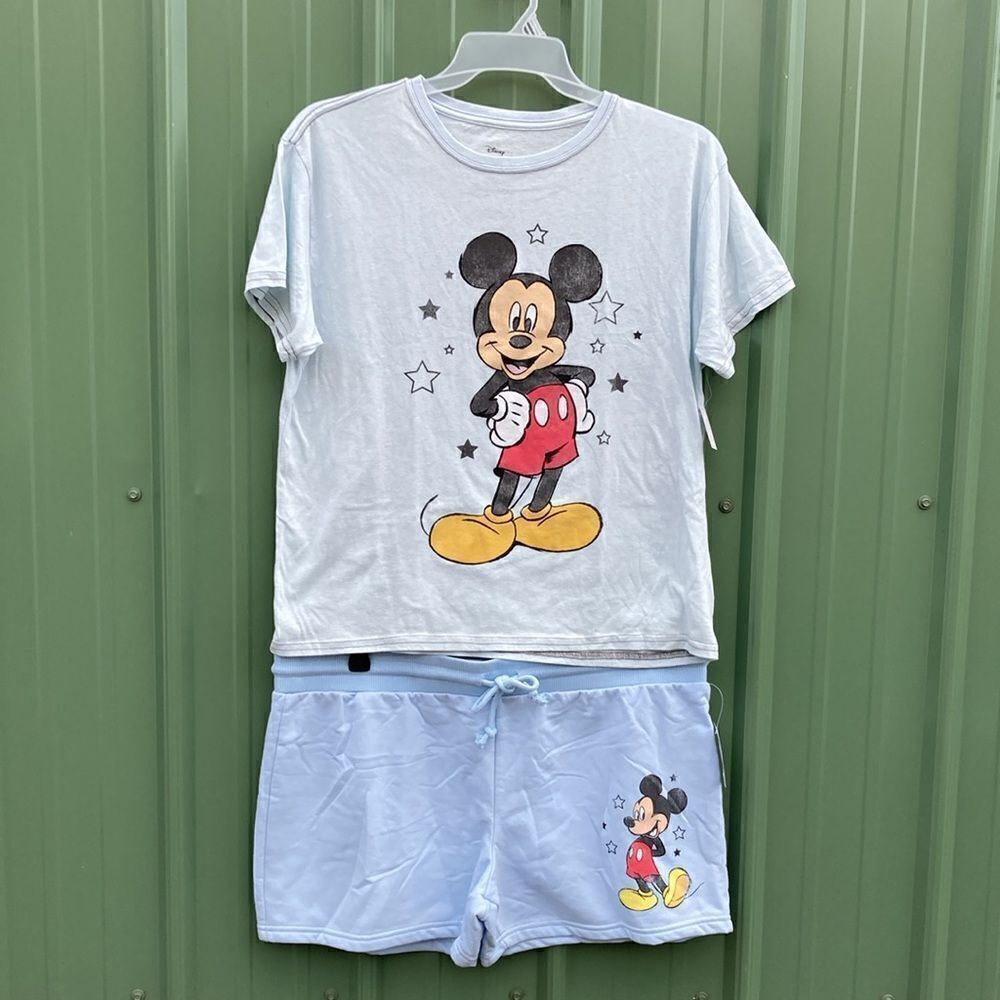 Women’s Junior’s Disney Mickey Mouse Shorts & Vintage Washed T-Shirt Size XXXL